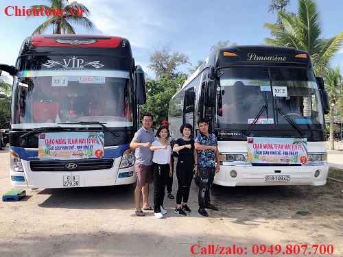 Xe Phục Vụ Đoàn