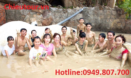 Cho thuê xe du lịch tại Cần Đước Long An