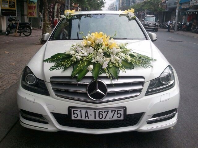 xe 4 chỗ cho cô Dâu Chú Rể xe 4 chỗ cho cô Dâu Chú Rể