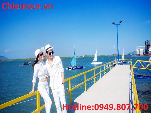 Bến Du Thuyền Marina