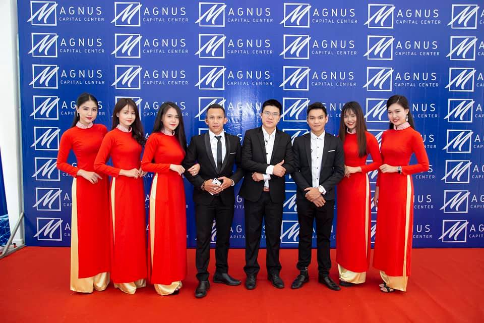 Các PG Chiêu tour chuần bị cho chương trình