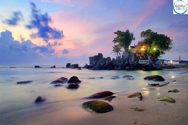 Dinh cậu Vào lúc hoàng hôn Dinh cậu Vào lúc hoàng hôn