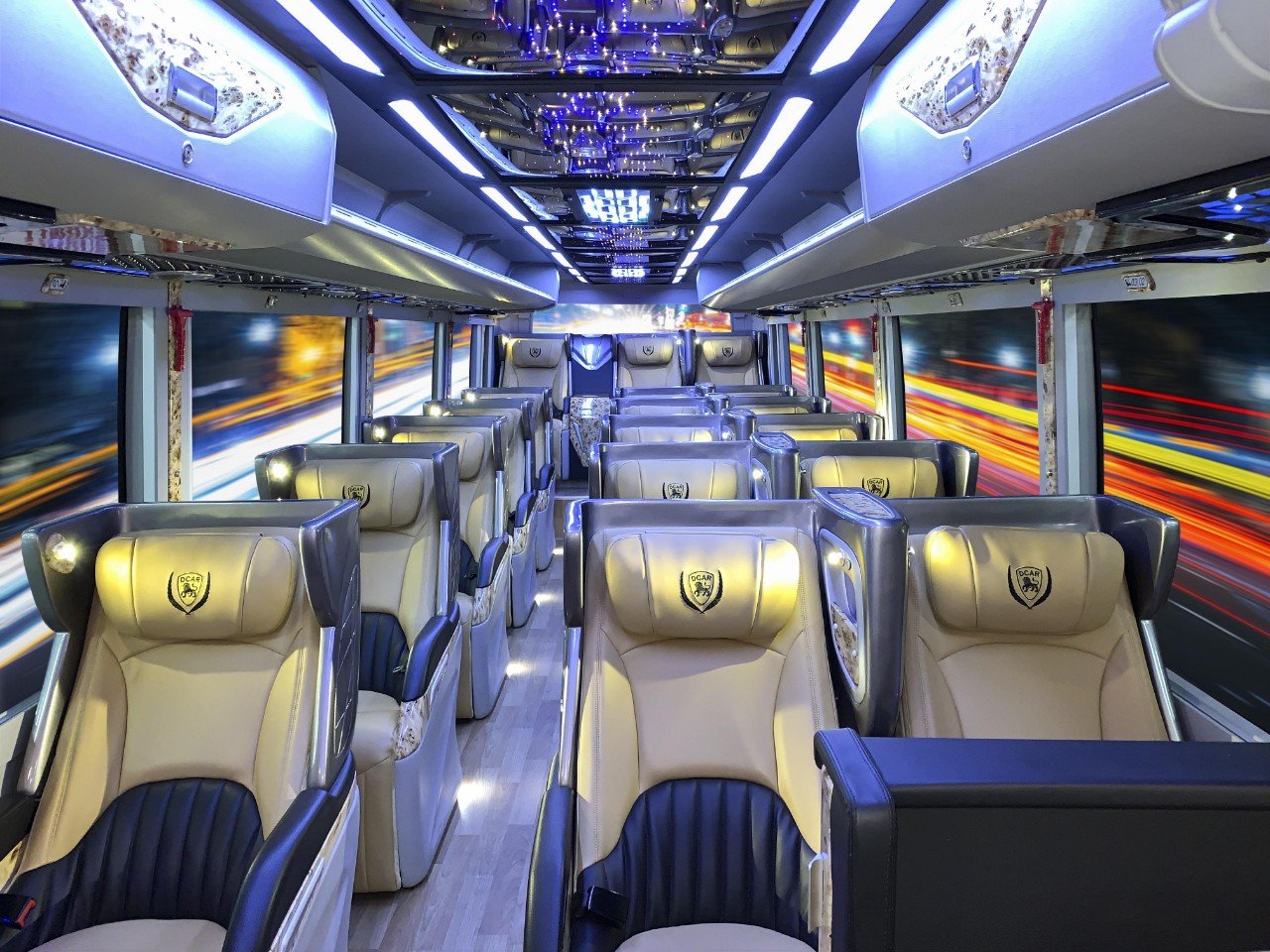 Thuê xe giường nằm Limousine (Phi cơ mặt đất) Thuê xe giường nằm Limousine (Phi cơ mặt đất)