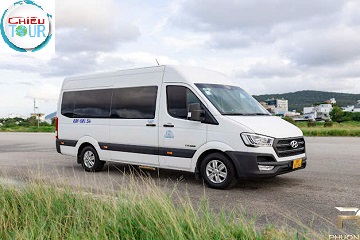 Thuê xe Limousine 9 chỗ đi Đà Lạt