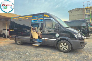 Xe Limousine 12 chỗ